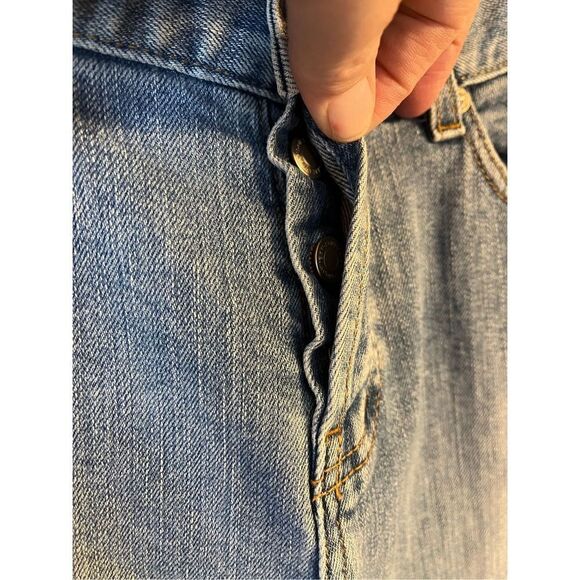 London Jean Stretch Womans Button Fly Size 6 Light Wash (2083) - Picture 4 of 8